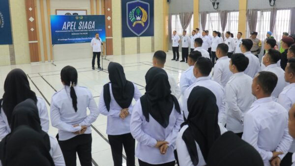 Apel siaga Lapas Pemuda Madiun bersama TNI dan Polri jelang Natal dan Tahun Baru