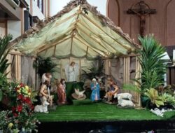 Misa Malam Natal di Gereja Kramat Jakarta Berlangsung Khidmat, Hadir Pejabat Pemprov DKI