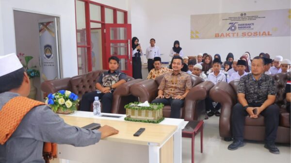 Bakti sosial Imigrasi Belawan bersama anak Panti Asuhan Al Washliyah Medan