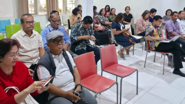 Panitia Charity Night IKKSU rapat persiapan bantu korban bencana Tapanuli