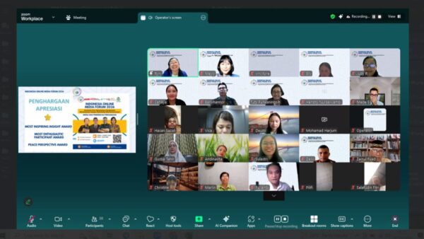 Peserta Indonesia Online Media Forum 2026 membahas peran media dan pendidikan dalam menjaga nilai kemanusiaan