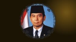 Juwono Sudarsono mantan Menteri Pertahanan Indonesia dan pakar hubungan internasional.