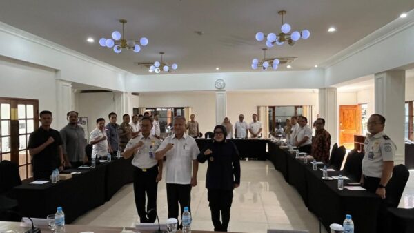 Rapat koordinasi Tim PORA Kabupaten Sijunjung di Khas Hotel Ombilin Sawahlunto.