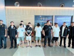 Imigrasi Tangerang Deportasi 19 WNA Terduga Sindikat Love Scamming dari Kamboja