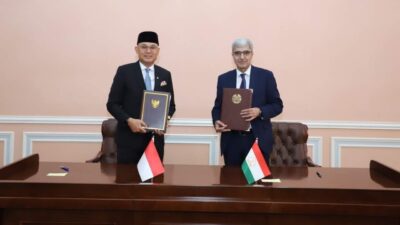 Delegasi Indonesia dan Tajikistan saat pertemuan konsultasi bilateral di Dushanbe.