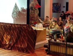 Wayang Kulit dan Gamelan Indonesia Memukau Penonton di University of California Riverside