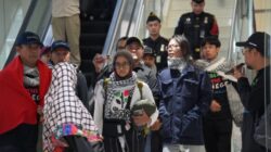 Sembilan WNI aktivis misi kemanusiaan Global Sumud Flotilla tiba di Bandara Soekarno-Hatta usai dipulangkan ke Indonesia.