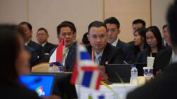 Dirjen Imigrasi Hendarsam Marantoko memaparkan strategi pengamanan perbatasan Indonesia pada forum DGICM ASEAN 2026 di Kamboja.