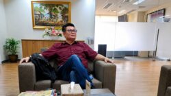 Kornelius Wau Ketua Umum PWRC memberikan pernyataan terkait peningkatan keamanan dan penanganan kriminalitas di Jakarta.