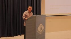 Wakil Menteri Luar Negeri RI Muhammad Anis Matta saat menghadiri Simposium PPI Timur Tengah dan melakukan pertemuan bilateral di Muscat, Oman