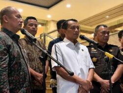 Eks Jampidsus Febrie Adriansyah Ditahan, Kejagung Kembangkan Dugaan Korupsi dan TPPU