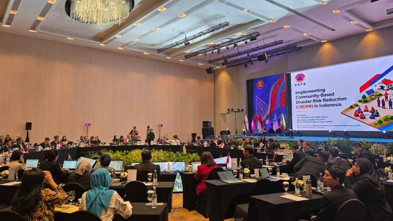 Peserta diskusi ASEAN Village to the World di Bandung membahas strategi resiliensi berkelanjutan berbasis desa untuk kawasan ASEAN.