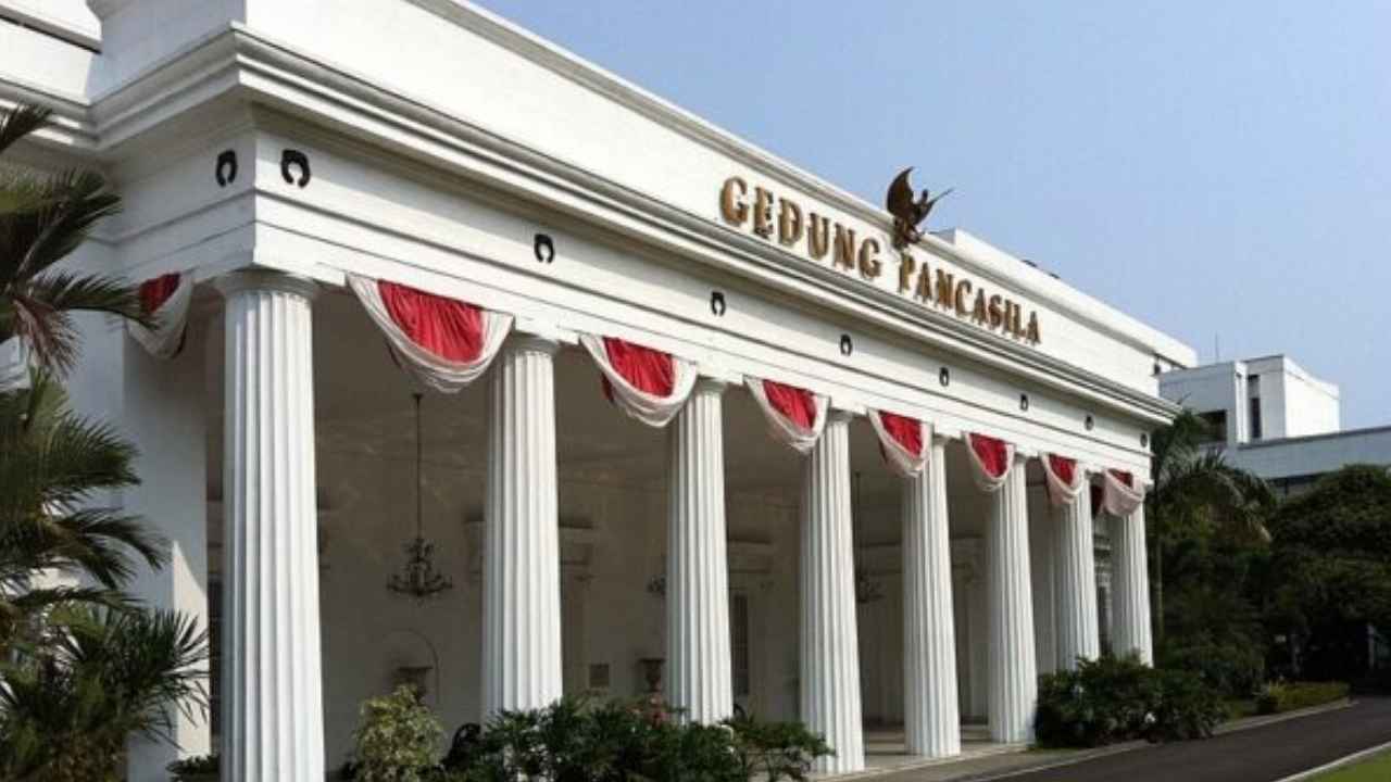 Menlu Sugiono dan Wang Yi dalam agenda diplomasi Indonesia dan China.