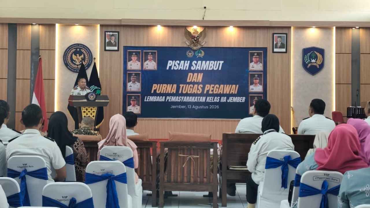 Pisah sambut pejabat dan pelepasan pegawai purna tugas Lapas Jember.