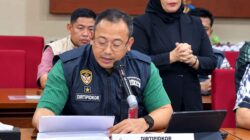 Konferensi pers Kortastipidkor Polri terkait penetapan Bupati Gowa Sitti Husniah sebagai tersangka korupsi dan penyitaan aset.