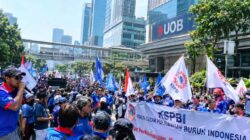 Demo 24 September 2026 di Jakarta, massa buruh di depan UOB.