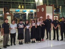 6 WN China Dideportasi Imigrasi Tangerang, Buka Studio Foto Ilegal Berkedok Wisata