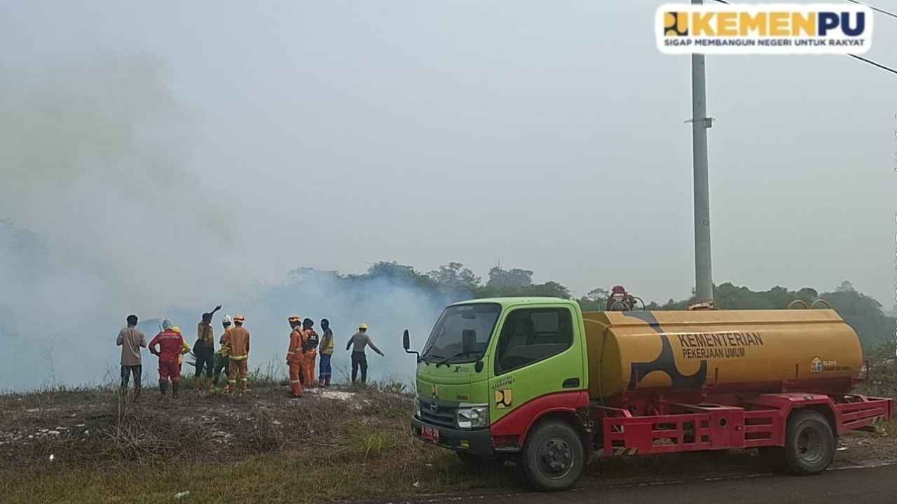 Kementerian PU menangani kebakaran hutan dan lahan di tengah ancaman El Nino.