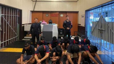 Pemindahan 10 narapidana Lapas Jember ke Lapas Probolinggo.