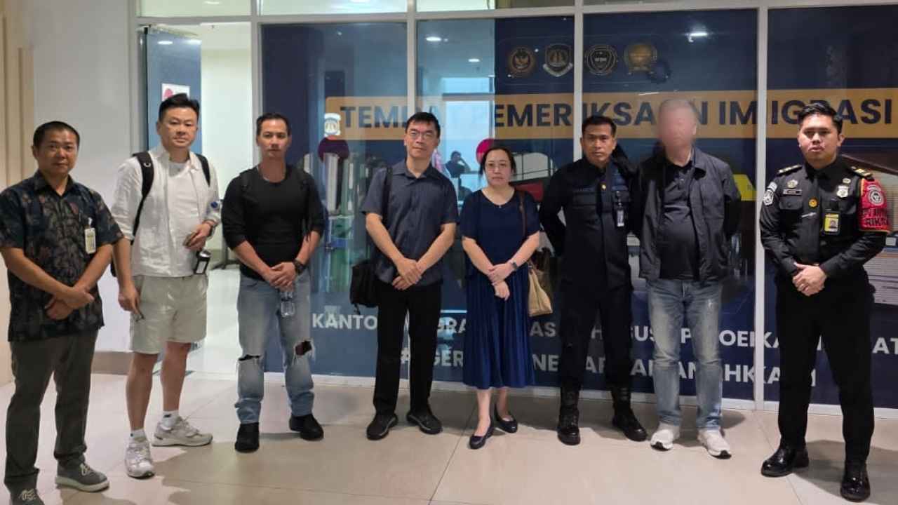 Imigrasi Soekarno-Hatta menolak masuk WN China terkait dugaan pencurian di pesawat Starlux.