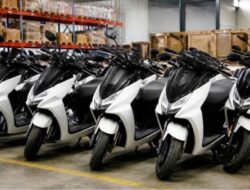 Kejagung Limpahkan 5 Tersangka Kasus Motor Listrik MBG, Kerugian Negara Rp863 Miliar