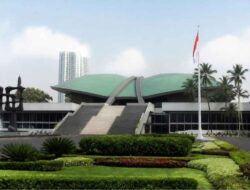 Usulan Pansus Ijazah Gibran Mengemuka, Komisi II DPR Terbelah