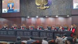 Sidang putusan MK terkait gugatan syarat pendidikan Gibran Rakabuming Raka.