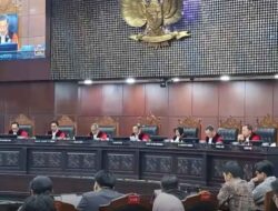 MK Tak Terima Gugatan Ijazah Gibran, Ini Alasan dan Dampaknya
